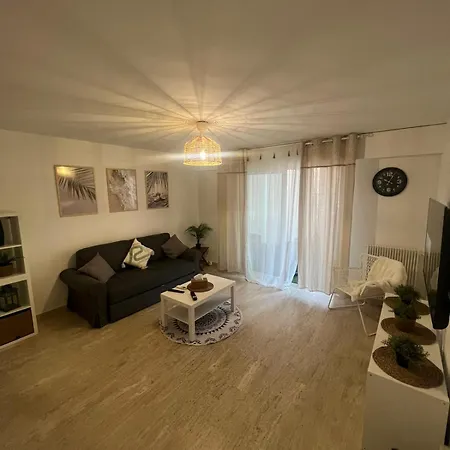 Logements centrale * Cannes